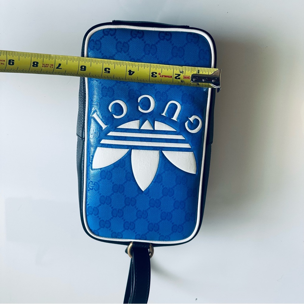 Gucci x Adidas Blue Belt Bag with White Accents - Picture 9 of 13